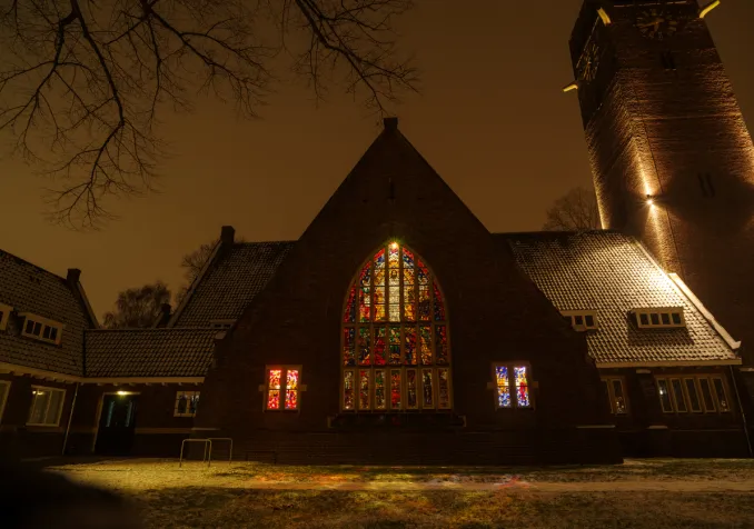 Comme un vitrail en hiver ©iStock