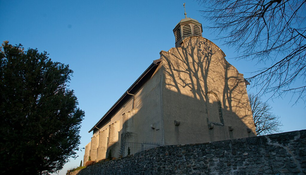 Eglise de Pampigny (© Ludovic Péron, CC BY-SA 3.0 Wikimedia Commons)